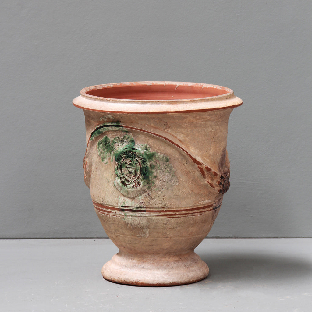 Le Chene Vert Small 28cm D x 32cm H Anduze Noisy Urns