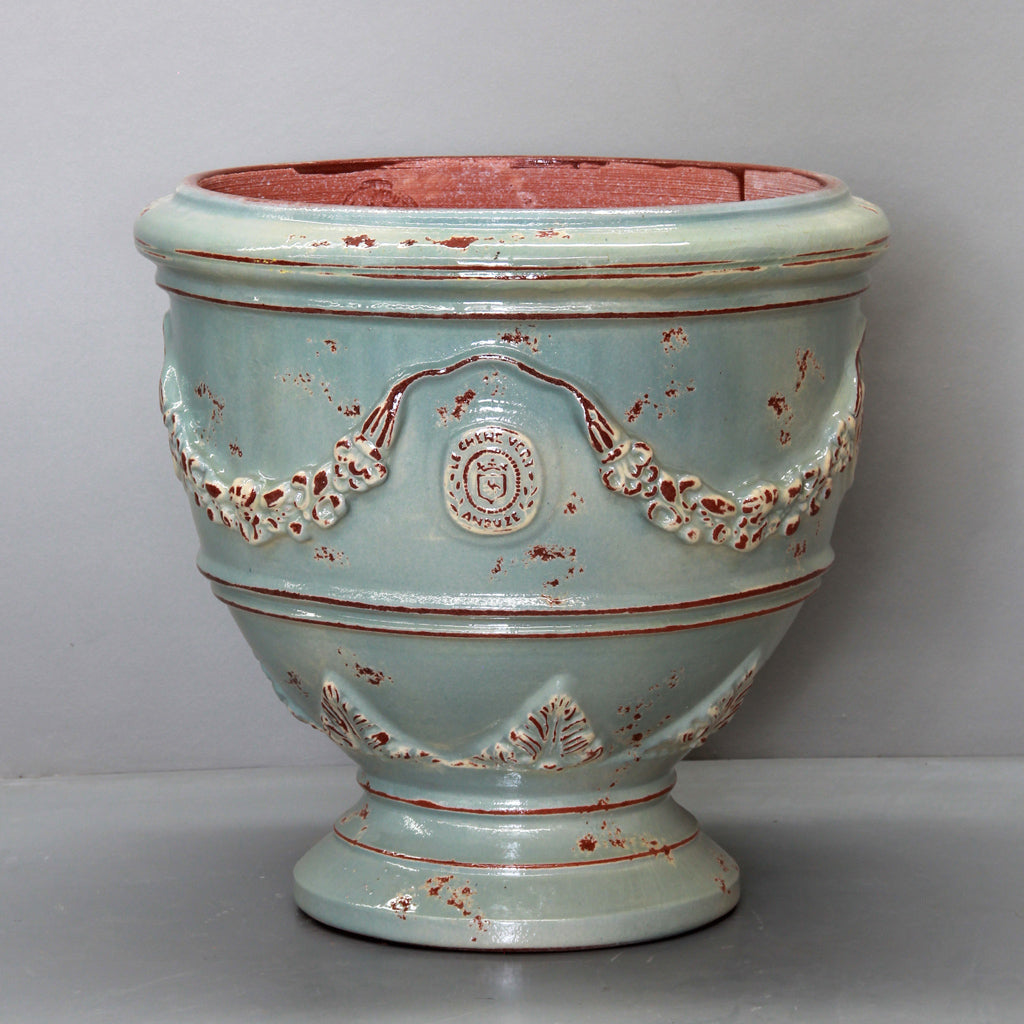 Celadon Versailles Traditional Anduze Coupe