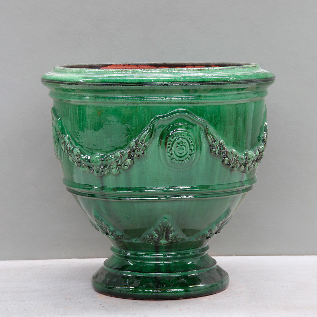 Green Versailles Traditional Anduze Coupe