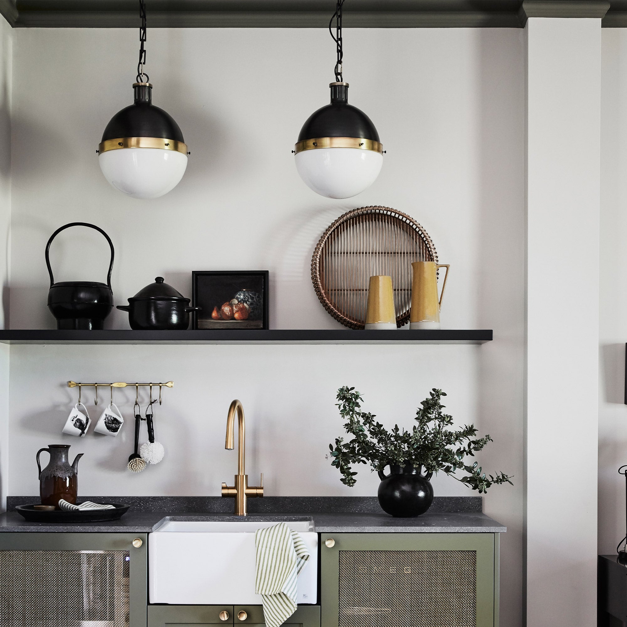 Visual Comfort Thomas O'Brien Hicks Pendant