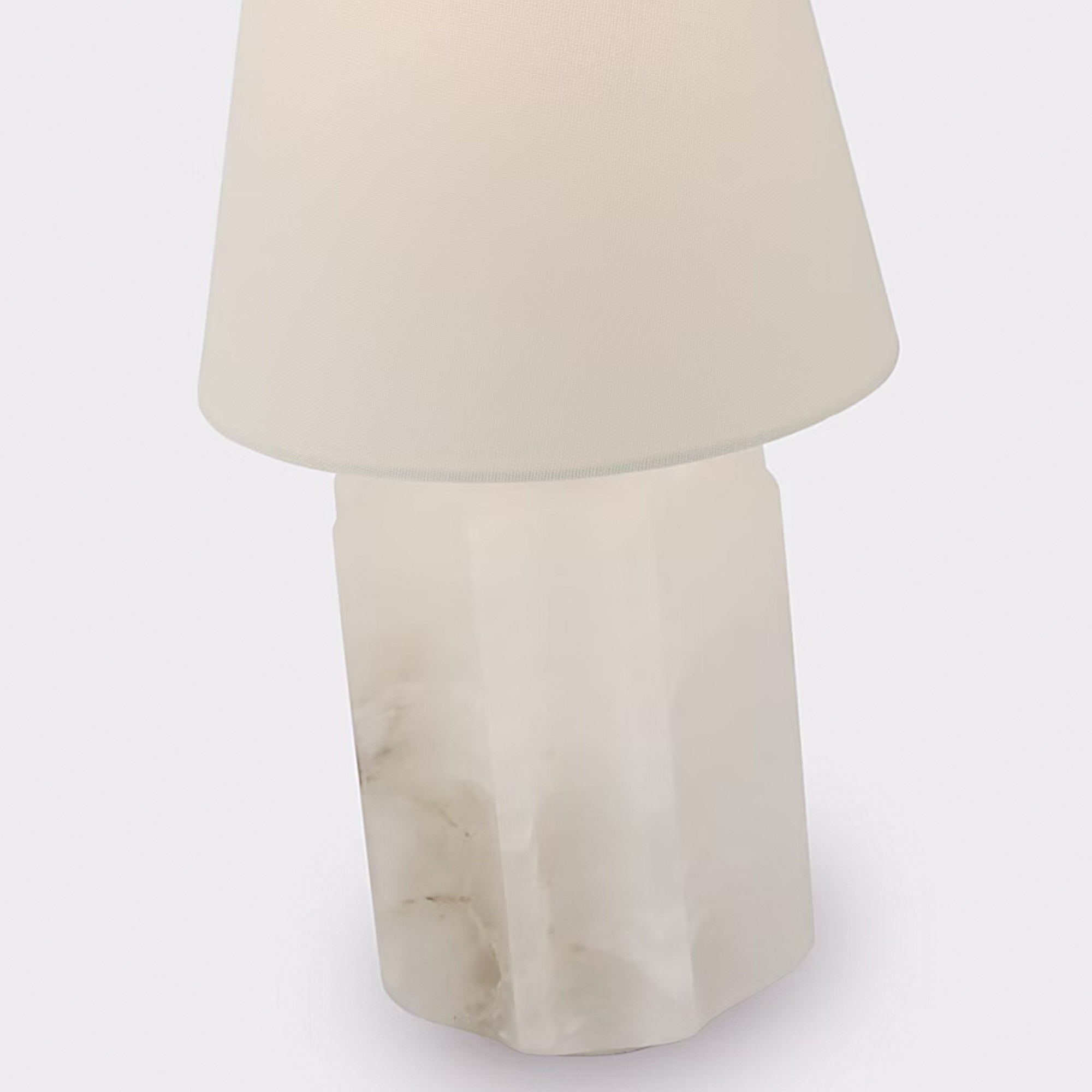 Visual Comfort Thomas O'Brien Iota Small Table Lamp