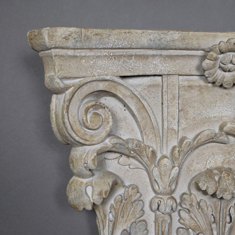 Large Empire Capital with Acanthas