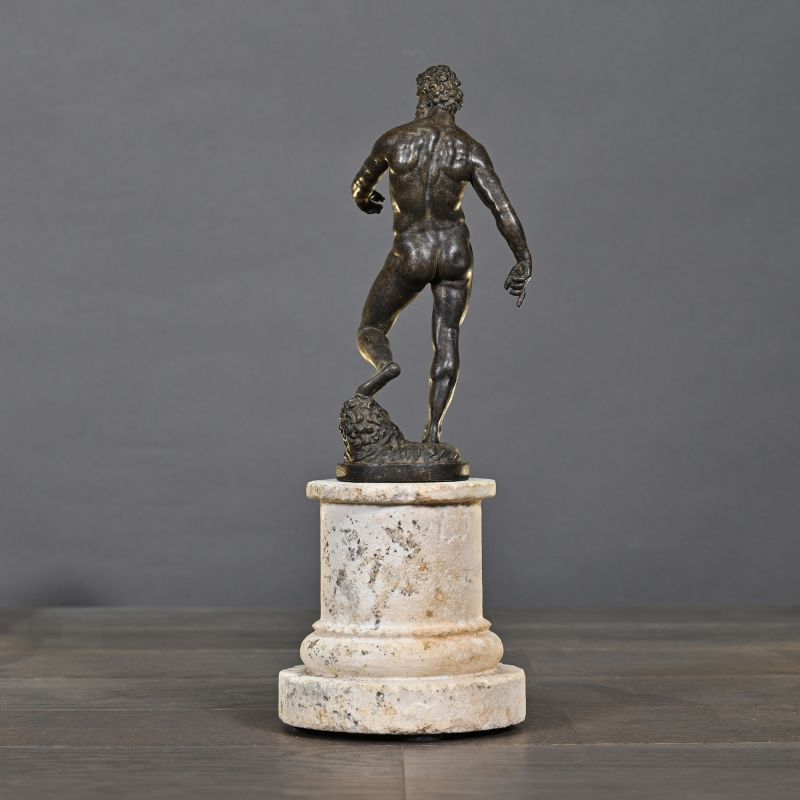 Hercules on Stand