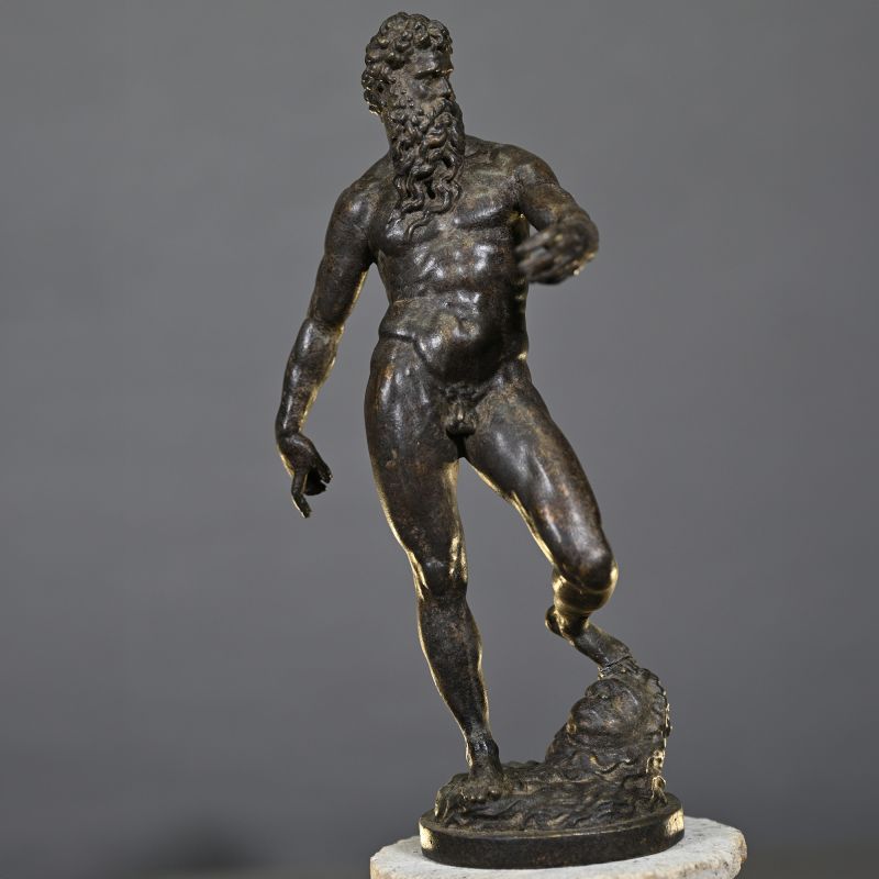 Hercules on Stand