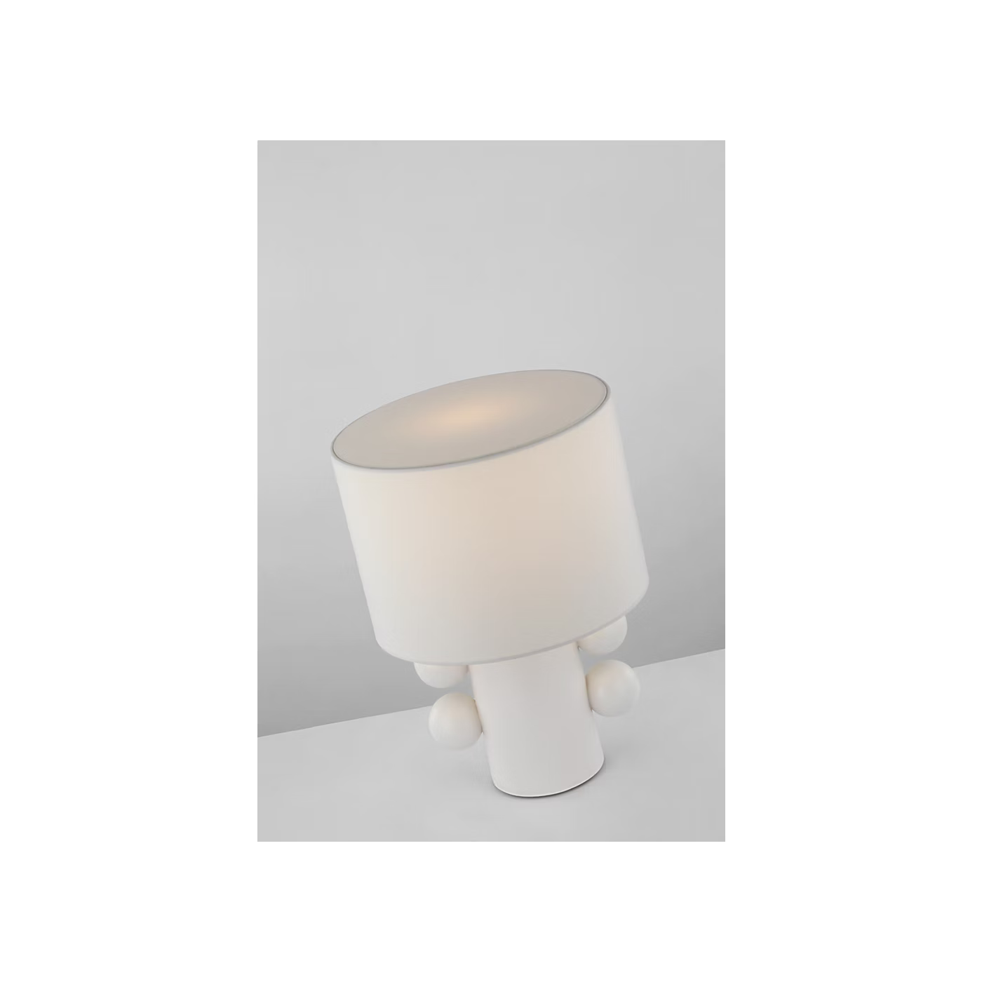 Visual Comfort Kelly Wearstler Tiglia Low Table Lamp