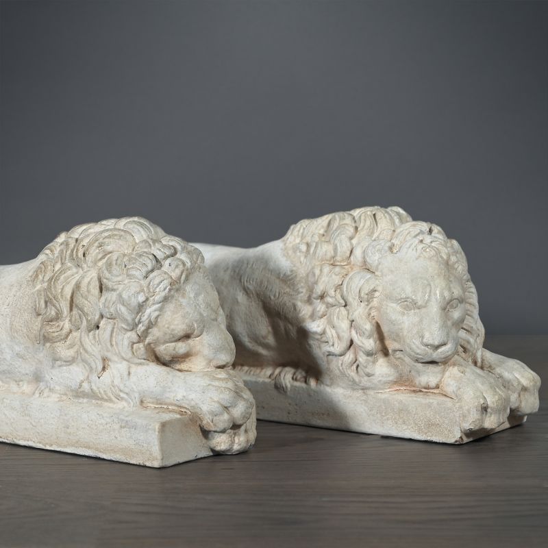 Pair of Italian Lions