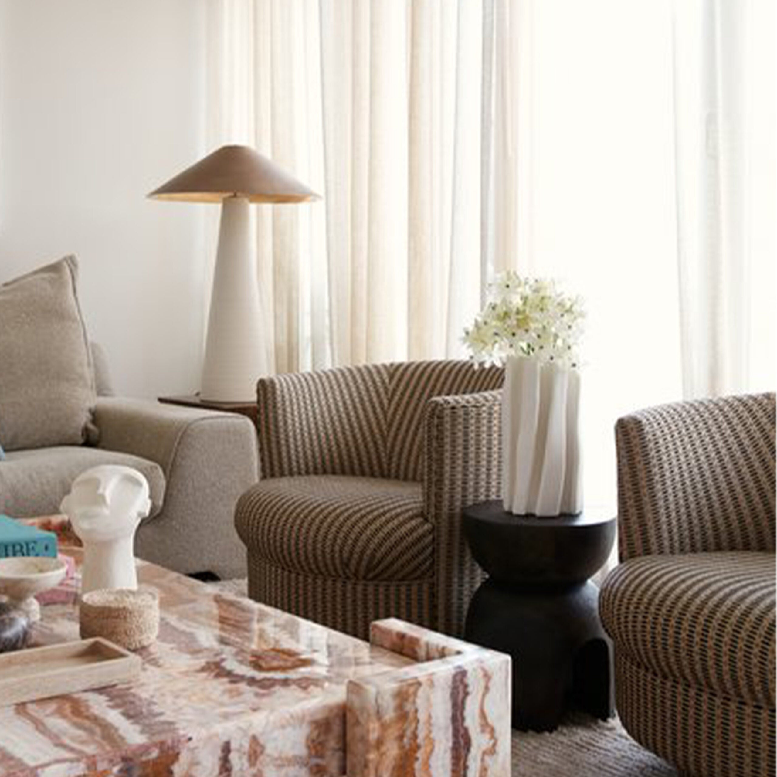Visual Comfort Kelly Wearstler Miramar Table Lamp