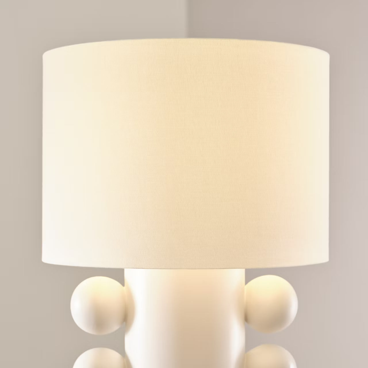 Visual Comfort Kelly Wearstler Tiglia Low Table Lamp