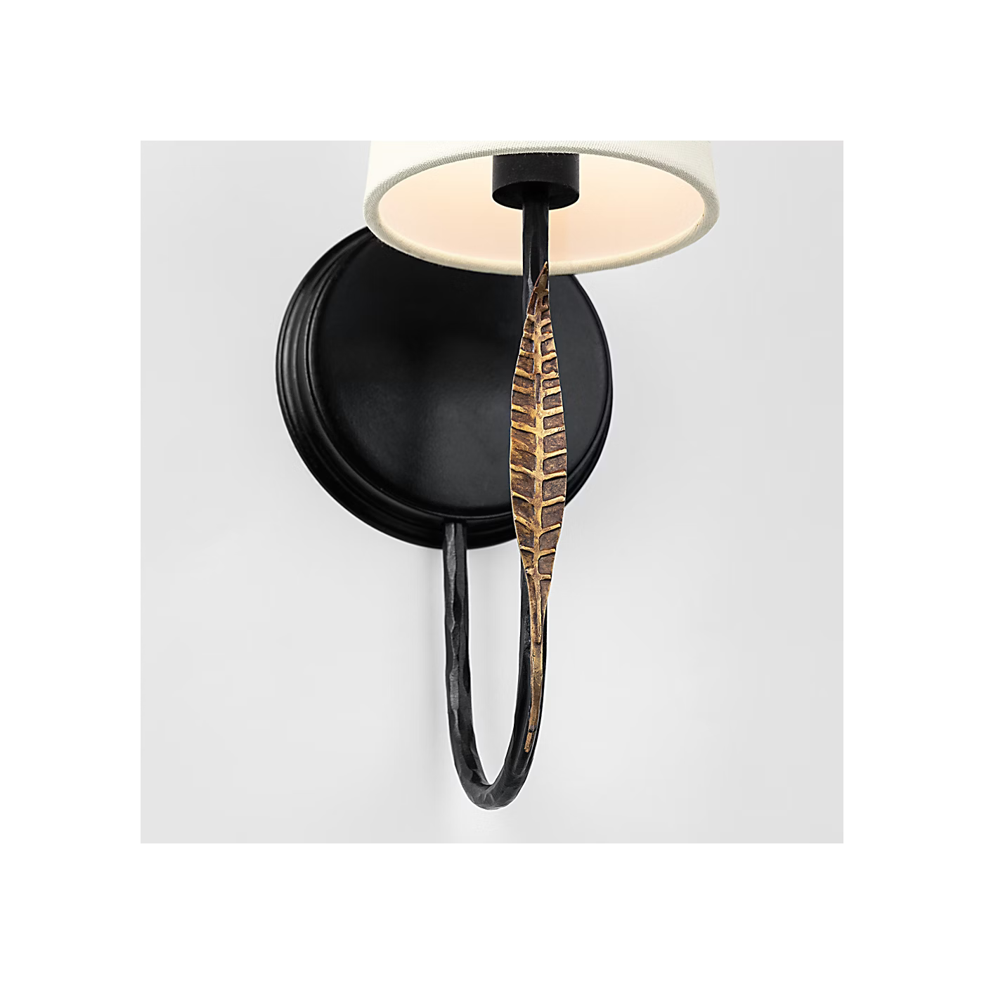 Thomas O'Brien Kairos 14" Single Sconce