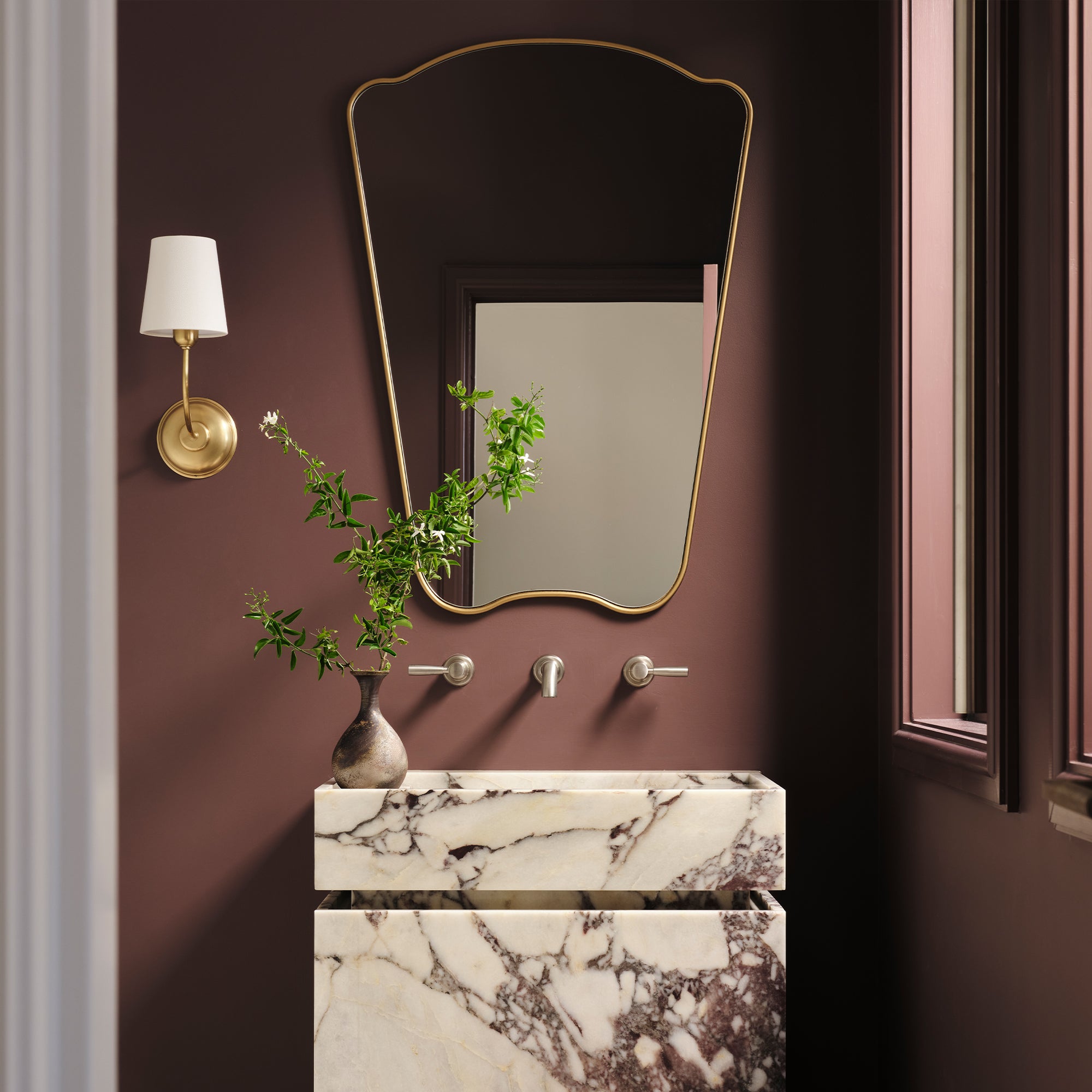 Visual Comfort Thomas O'Brien Vendome Single Sconce