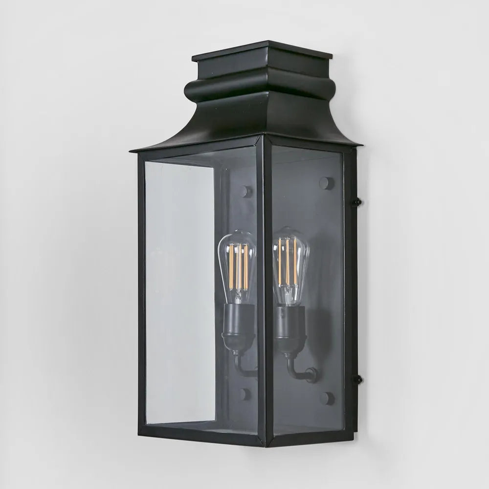 Outdoor Classic Lantern