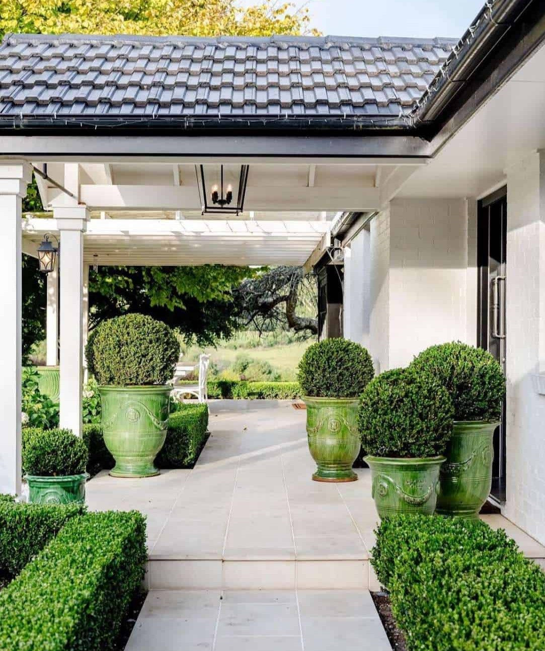 La Madeleine - Anduze French Pots - Vert