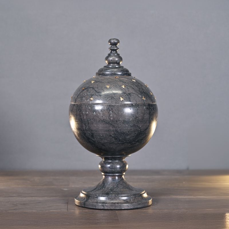 Marble Bee Urn